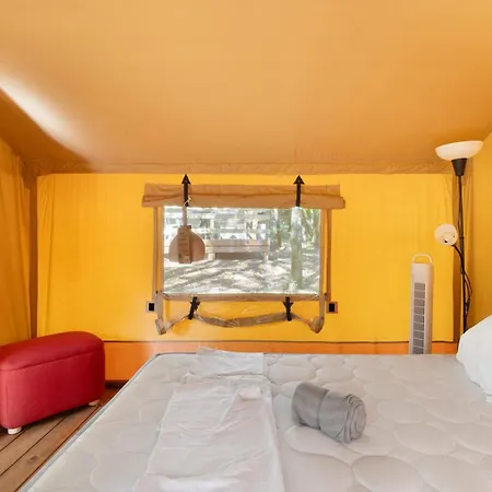 24.tente Safari Dordogn Clim Option Calviac
